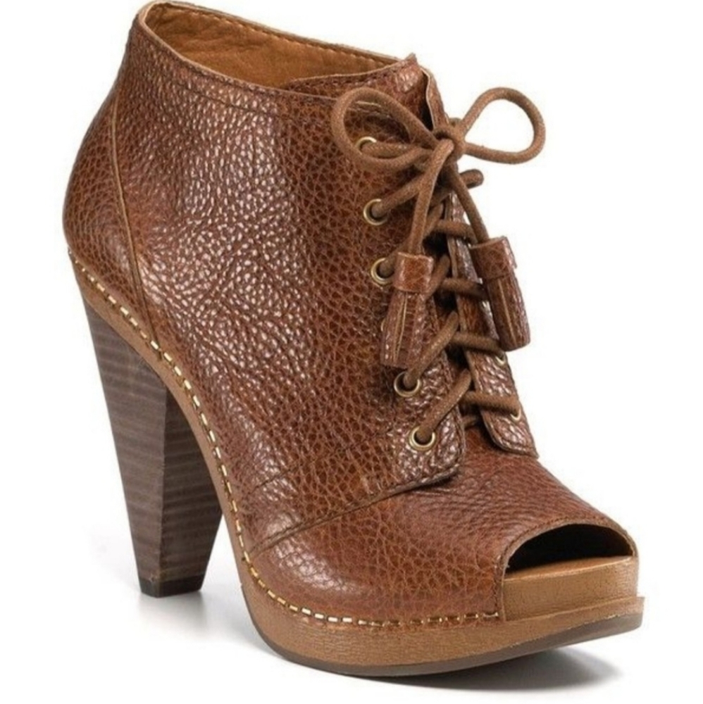 Lucky Brand Francisca Leather Bootie